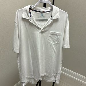 Men’s white golf shirt